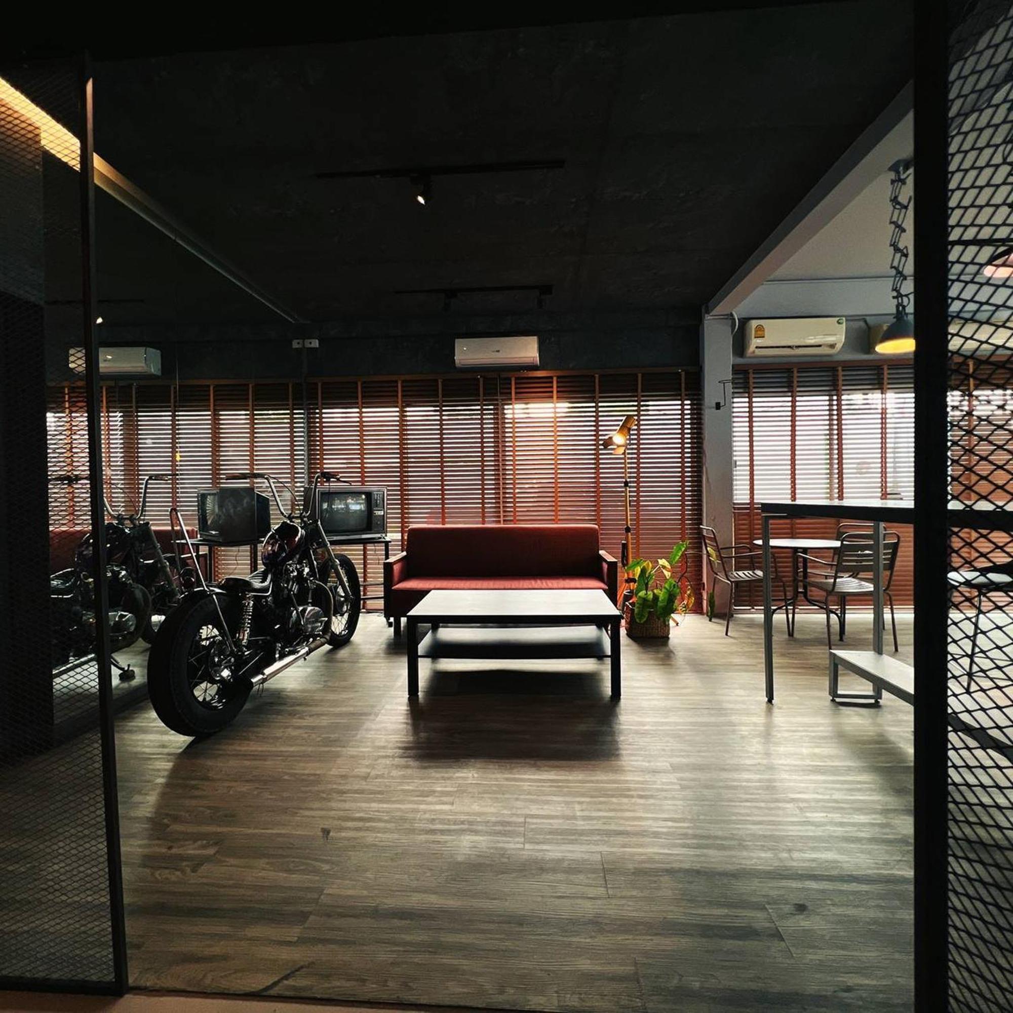 BW Thai Art Style Hotel Bangkok Esterno foto